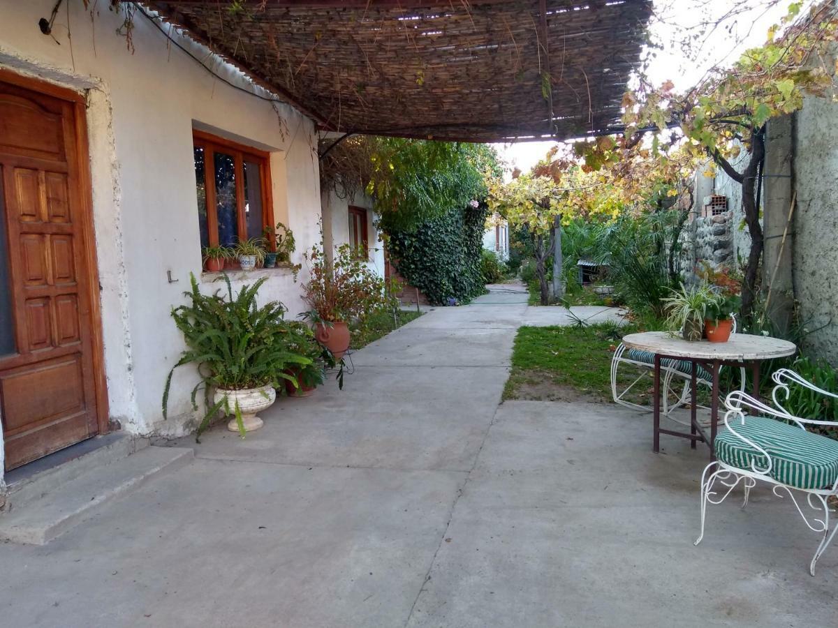 Hostal Killari Cafayate Exterior foto